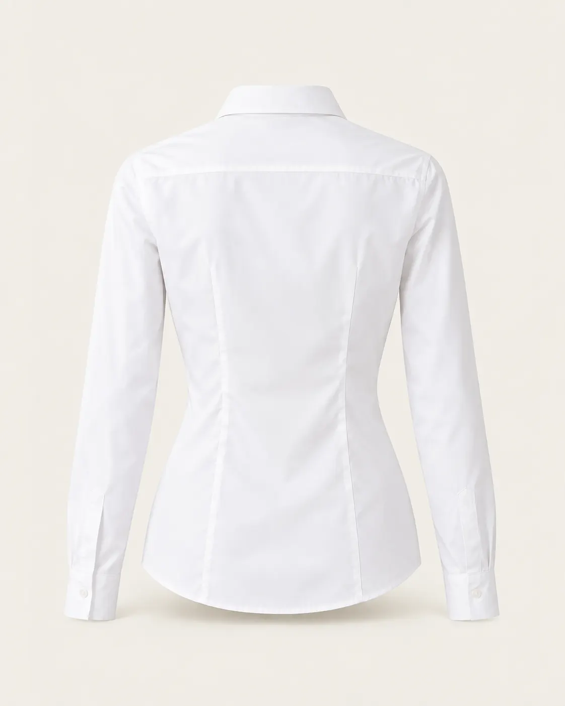 Blusa formal manga larga blanco, vista de espalda